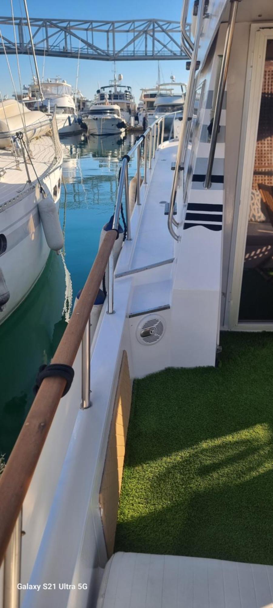 Beautiful And Comfy Boat In With Boat Tour Option Bateau-hôtel Barcelone